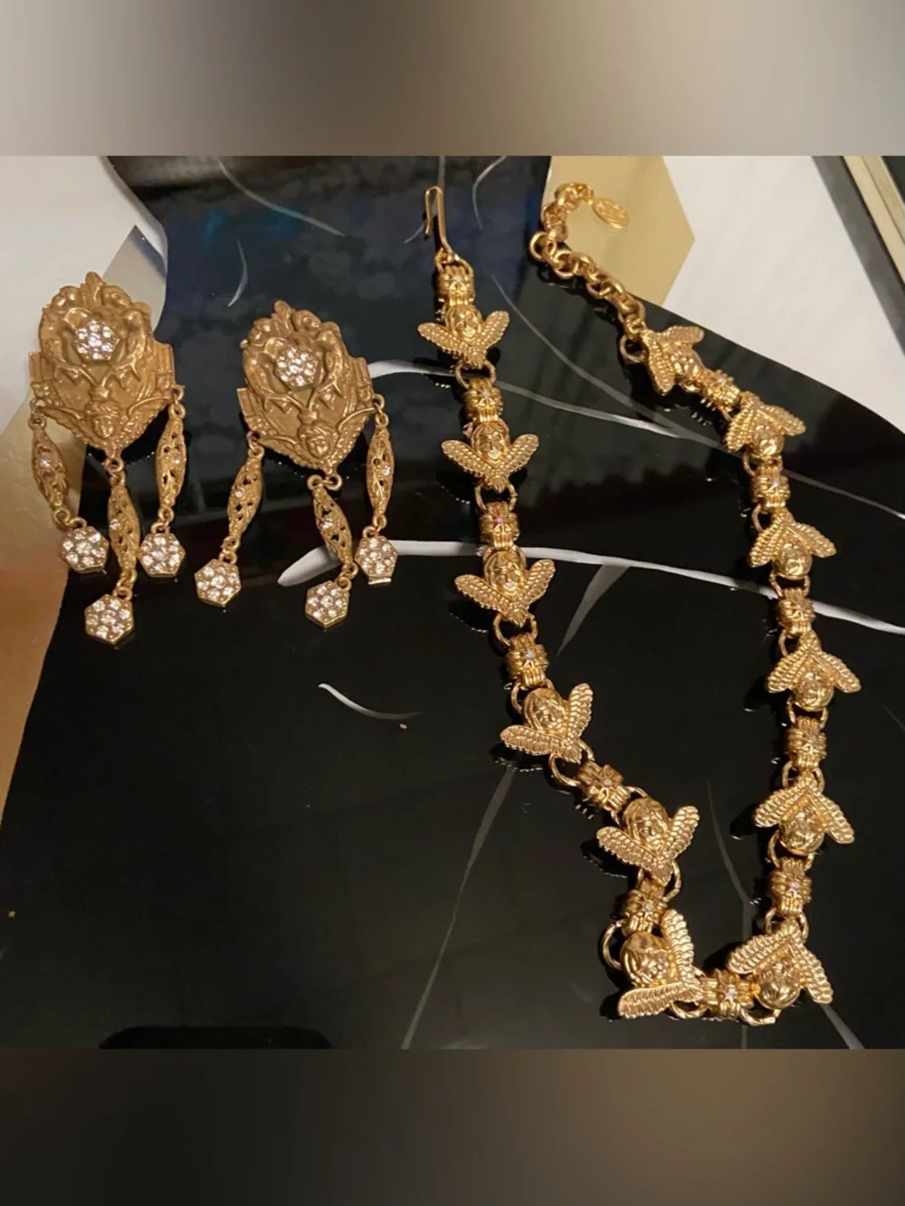 Fanstar Antique Gold Cherub Earrings & Kirks Folly Cherub Link Necklace Set #40